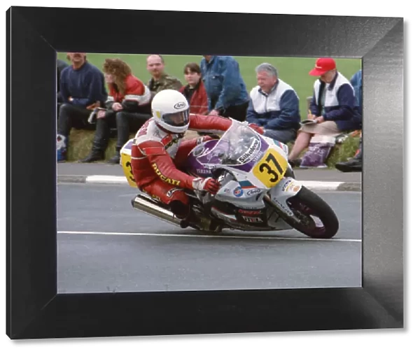 Robert Holden (Yamaha) 1994 Supersport 600 TT