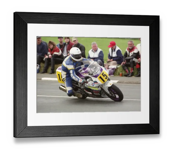 Framed Print : Jason McEwen (Yamaha) 1994 Supersport TT Framed Print : Jason McEwen (Yamaha) 1994 Supersport TT