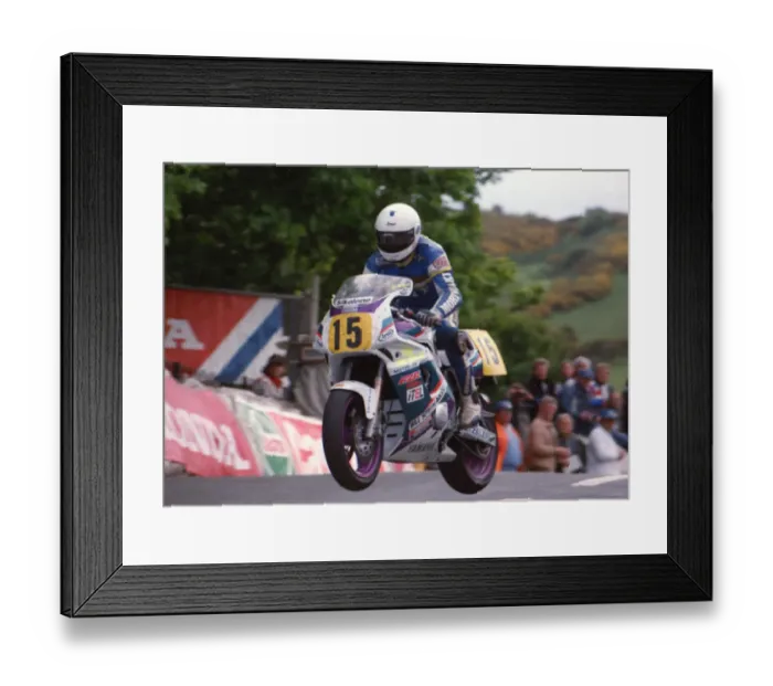 Framed Print : Jason McEwen (Yamaha) 1994 Supersport 600 TT Framed Print : Jason McEwen (Yamaha) 1994 Supersport 600 TT