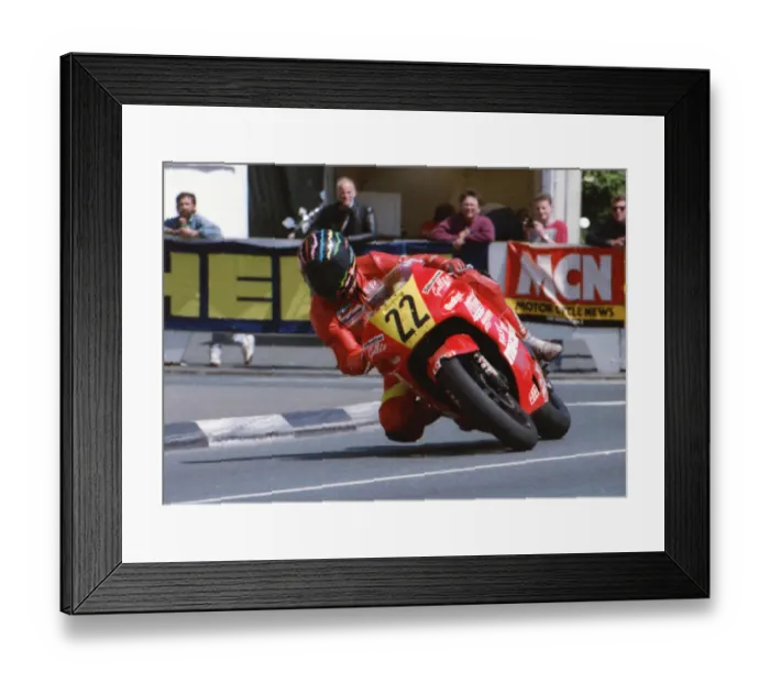 Framed Print : Ashley Law (Honda) 1994 Supersport 600 TT Framed Print : Ashley Law (Honda) 1994 Supersport 600 TT