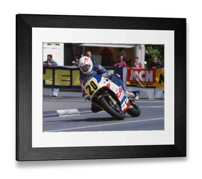 Framed Print : Brian Gardiner (Honda) 1994 Supersport 600 TT Framed Print : Brian Gardiner (Honda) 1994 Supersport 600 TT