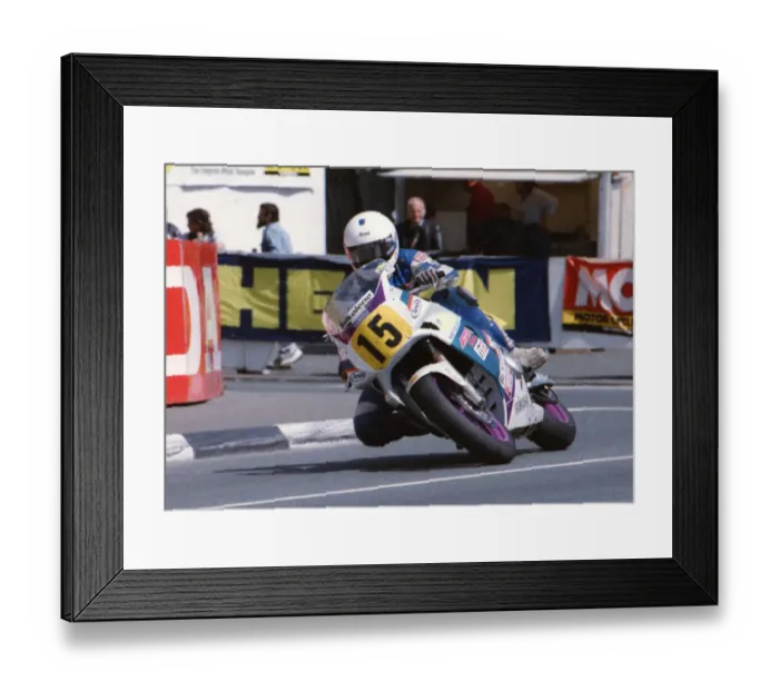 Framed Print : Jason McEwen (Yamaha) 1994 Supersport 600 TT Framed Print : Jason McEwen (Yamaha) 1994 Supersport 600 TT