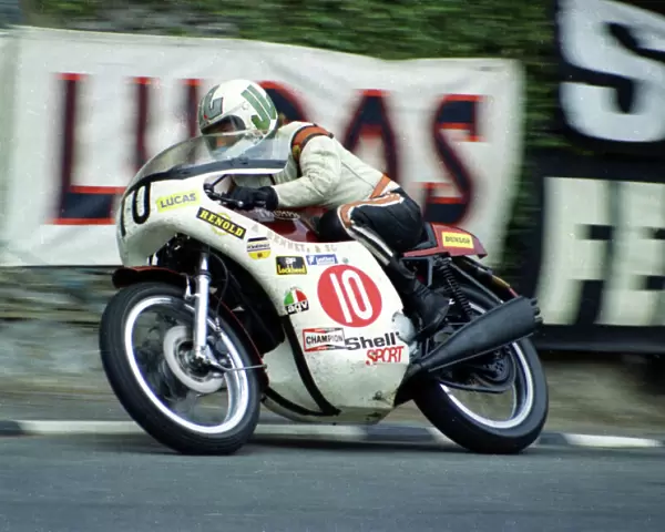 Mick Grant (Triumph) 1974 Production TT