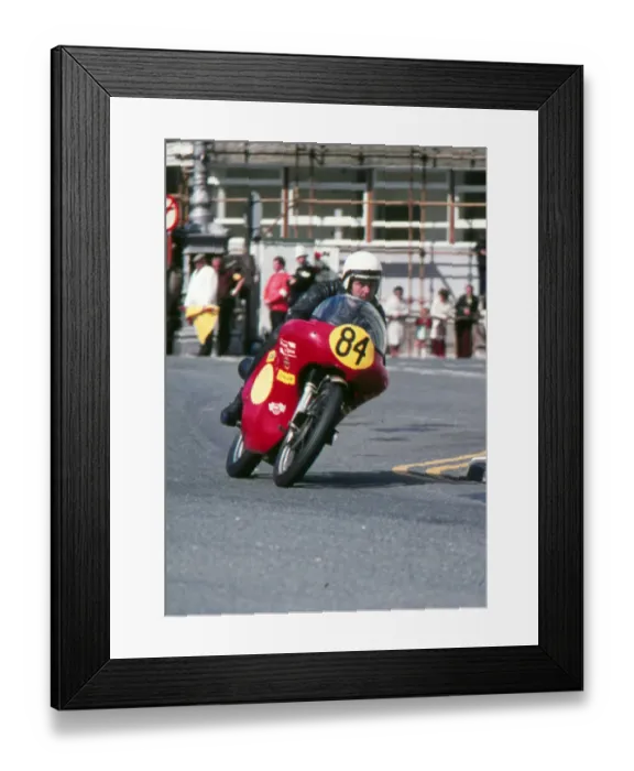 Framed Print : Alan Ainge (Norton) 1973 Senior Manx Grand Prix Framed Print : Alan Ainge (Norton) 1973 Senior Manx Grand Prix