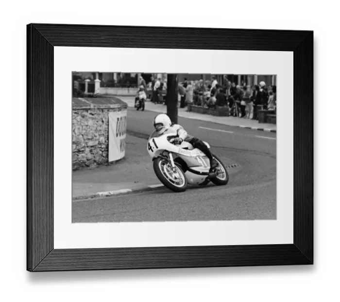 Framed Print : Ronnie Mann (Fleming Yamaha) 1973 Lightweight Manx Grand Prix Framed Print : Ronnie Mann (Fleming Yamaha) 1973 Lightweight Manx Grand Prix