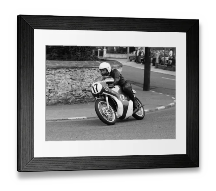 Framed Print : Jim Hill (Suzuki) 1973 Lightweight Manx Grand Prix Framed Print : Jim Hill (Suzuki) 1973 Lightweight Manx Grand Prix