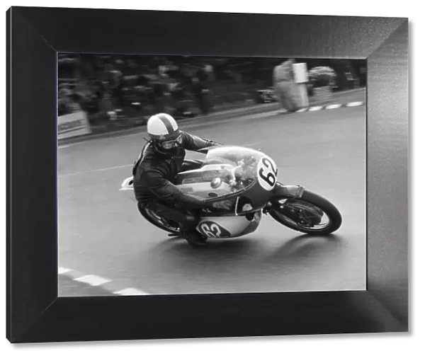 Brian de Prez (Yamaha) 1969 Lightweight Manx Grand Prix