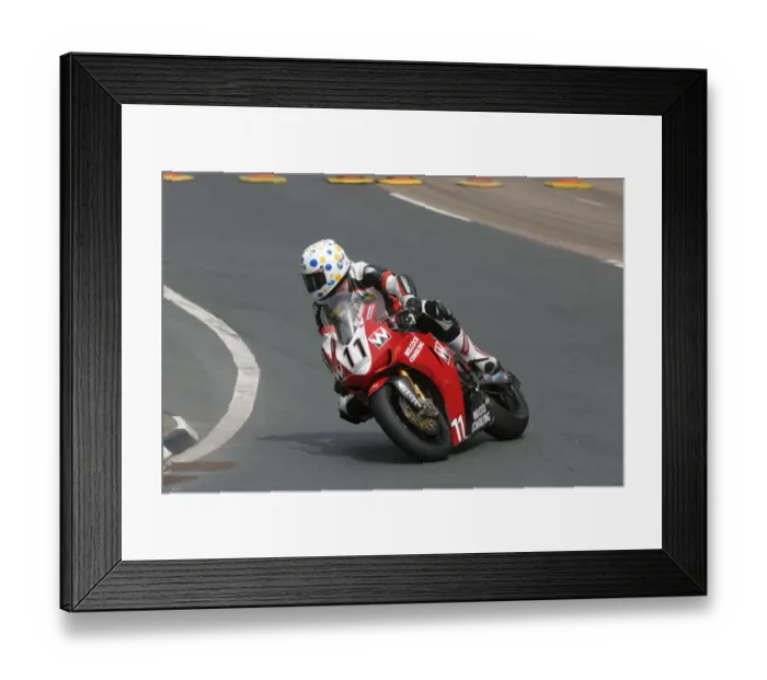 Framed Print : Dan Stewart (Honda) 2012 Superbike TT Framed Print : Dan Stewart (Honda) 2012 Superbike TT