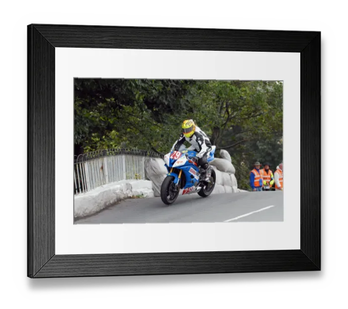 Framed Print : Timothee Monot (Yamaha) 2009 Newcomers Manx Grand Prix Framed Print : Timothee Monot (Yamaha) 2009 Newcomers Manx Grand Prix