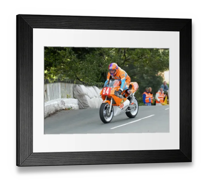 Framed Print : Roy Richardson (Yamaha) 2009 Post Classic Manx Grand Prix Framed Print : Roy Richardson (Yamaha) 2009 Post Classic Manx Grand Prix
