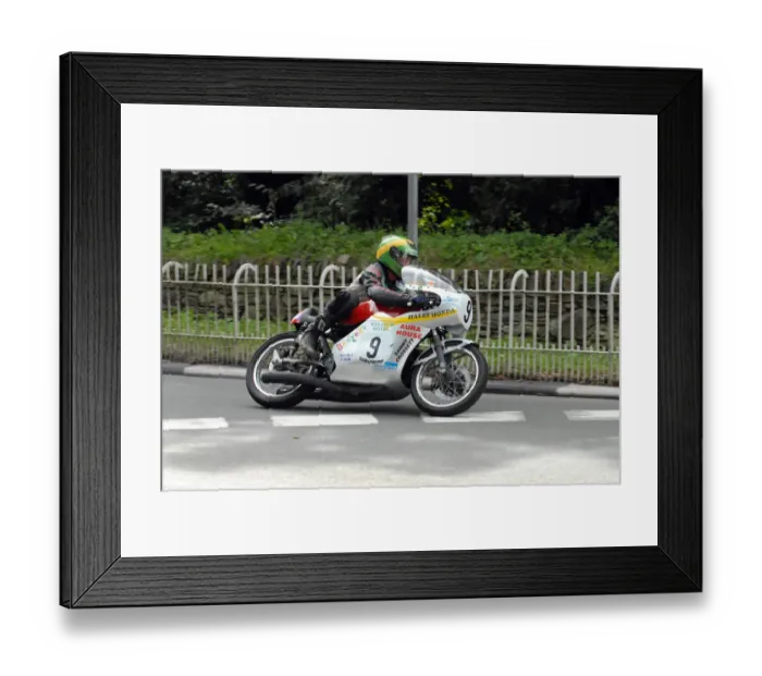 Framed Print : Chris McGahan (Hales Honda) 2009 Classic TT Framed Print : Chris McGahan (Hales Honda) 2009 Classic TT