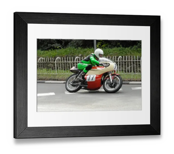 Framed Print : Ian Rycroft (Kawasaki) 2009 Classic TT Framed Print : Ian Rycroft (Kawasaki) 2009 Classic TT