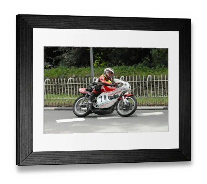 Framed Print : Roger Hurst (Yamaha) 2009 Classic TT Framed Print : Roger Hurst (Yamaha) 2009 Classic TT