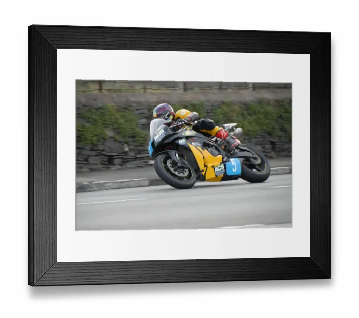 Framed Print : Sean Murphy (Honda) 2009 Junior Manx Grand Prix Framed Print : Sean Murphy (Honda) 2009 Junior Manx Grand Prix
