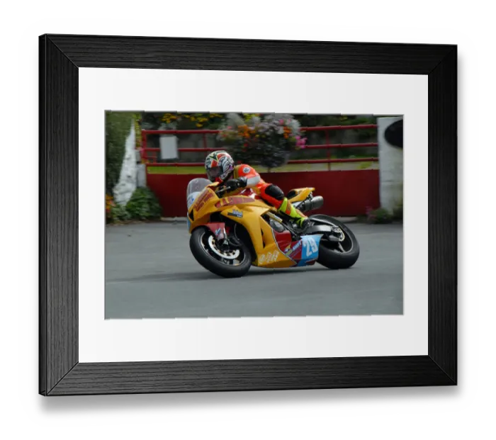 Framed Print : Alan Jackson (Honda) 2009 Junior Manx Grand Prix Framed Print : Alan Jackson (Honda) 2009 Junior Manx Grand Prix