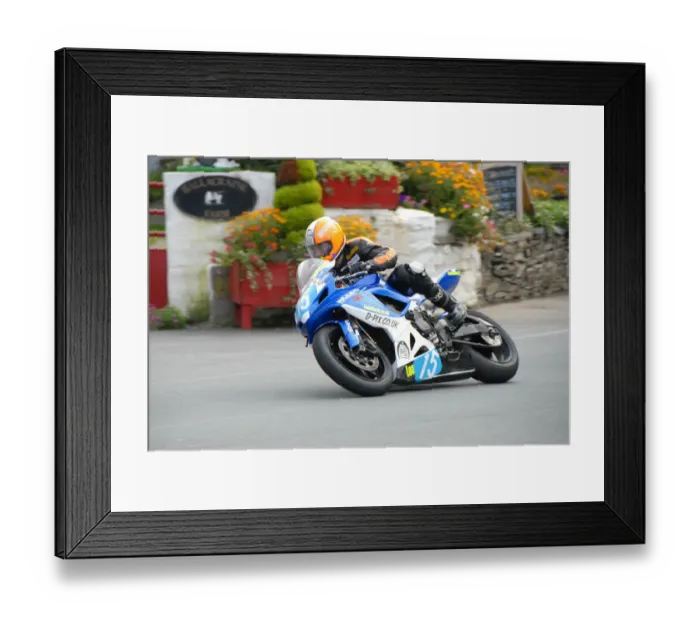 Framed Print : Tim Sayers (Suzuki) 2009 Junior Manx Grand Prix Framed Print : Tim Sayers (Suzuki) 2009 Junior Manx Grand Prix