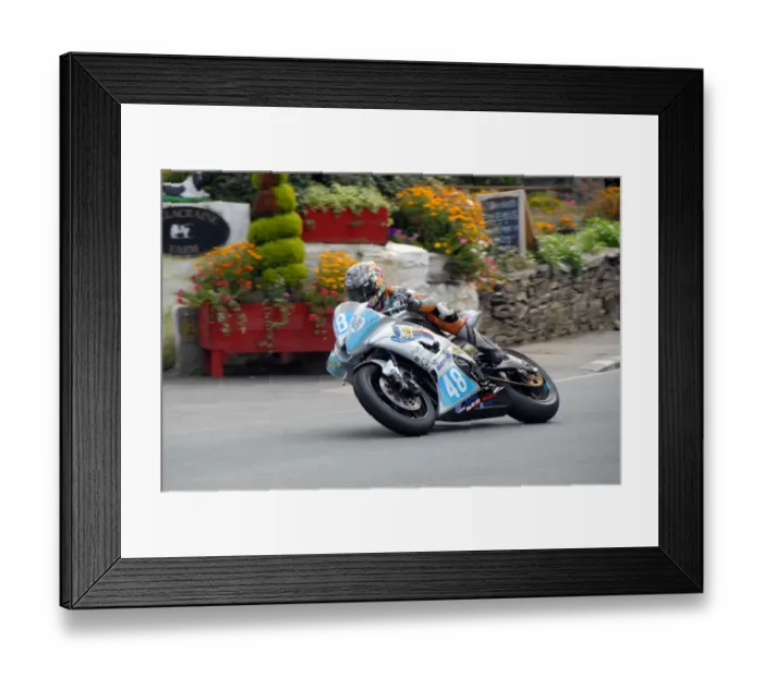 Framed Print : Maria Costello (Yamaha) 2009 Junior Manx Grand Prix Framed Print : Maria Costello (Yamaha) 2009 Junior Manx Grand Prix