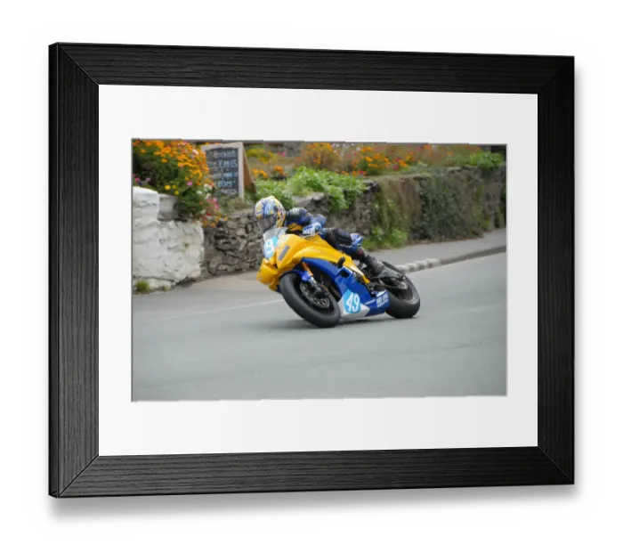 Framed Print : Grant Wagstaff (Yamaha) 2009 Junior Manx Grand Prix Framed Print : Grant Wagstaff (Yamaha) 2009 Junior Manx Grand Prix