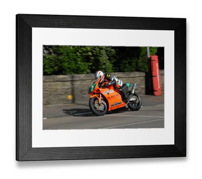 Framed Print : Paul Baleta (Ducati) 2009 Ultra Lightweight Manx Grand Prix Framed Print : Paul Baleta (Ducati) 2009 Ultra Lightweight Manx Grand Prix