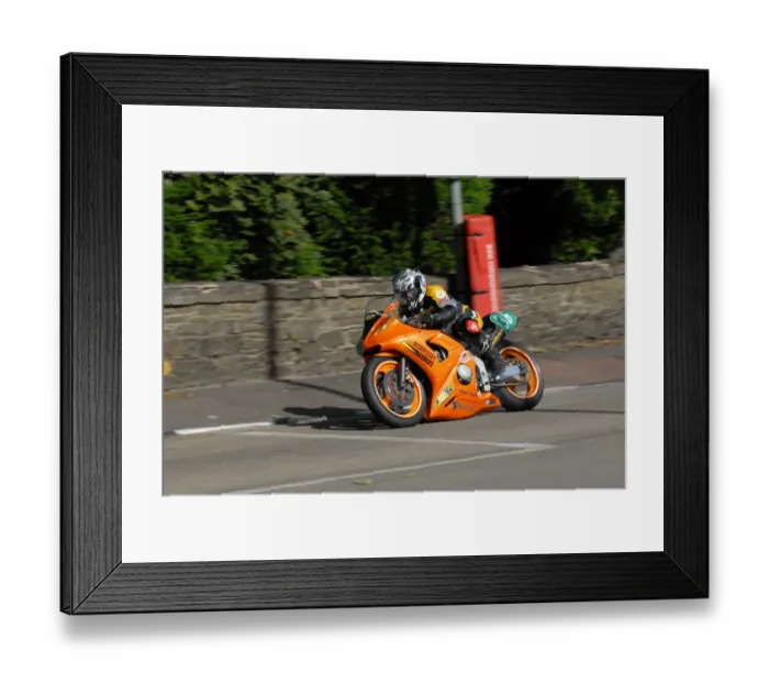 Framed Print : Carolynn Sells (Yamaha) 2009 Ultra Lightweight Manx Grand Prix Framed Print : Carolynn Sells (Yamaha) 2009 Ultra Lightweight Manx Grand Prix