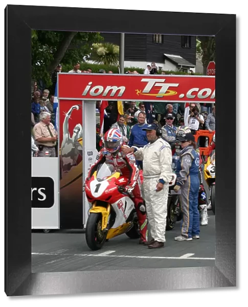 Gary Johnson (Honda) 2009 Senior TT