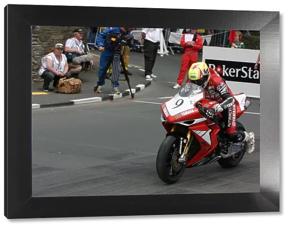 Ian Lougher (Yamaha) 2009 Superbike TT