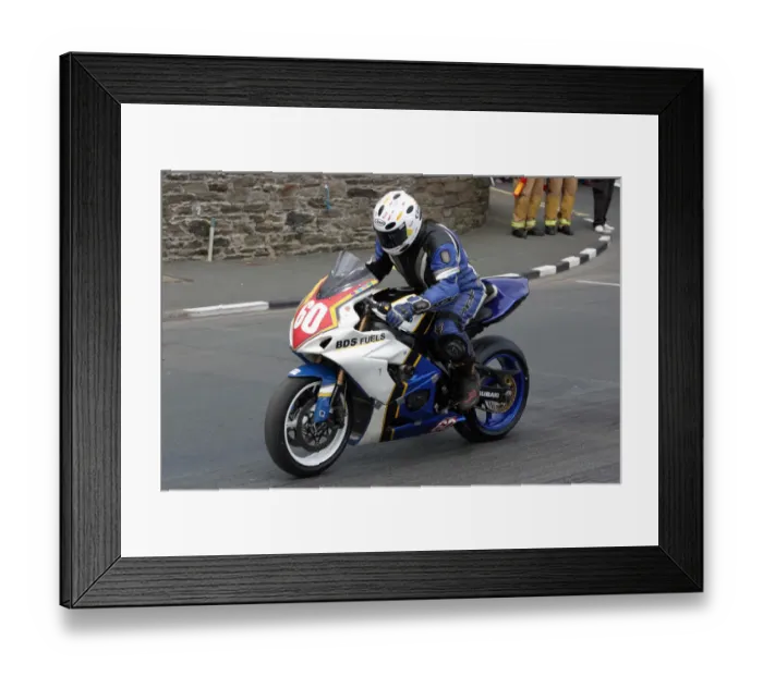Framed Print : Alan Bud Jackson (Suzuki) 2009 Superbike TT Framed Print : Alan Bud Jackson (Suzuki) 2009 Superbike TT
