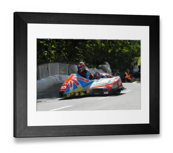 Framed Print : Stuart Rayner (Kawasaki) 2009 Southern 100 Framed Print : Stuart Rayner (Kawasaki) 2009 Southern 100