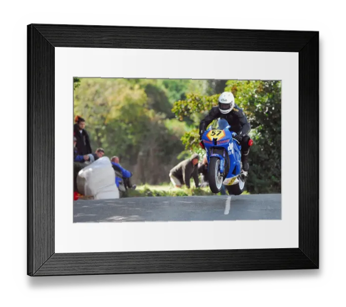 Framed Print : Eddie Venn (Honda) 2014 Senior Manx Grand Prix Framed Print : Eddie Venn (Honda) 2014 Senior Manx Grand Prix