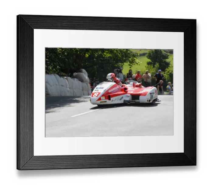 Framed Print : James Christie (JCR Yamaha) 2009 Southern 100 Framed Print : James Christie (JCR Yamaha) 2009 Southern 100