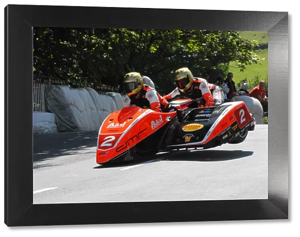 Dave Molyneux & Dan Sayle (DMR Suzuki) 2009 Sidecar TT