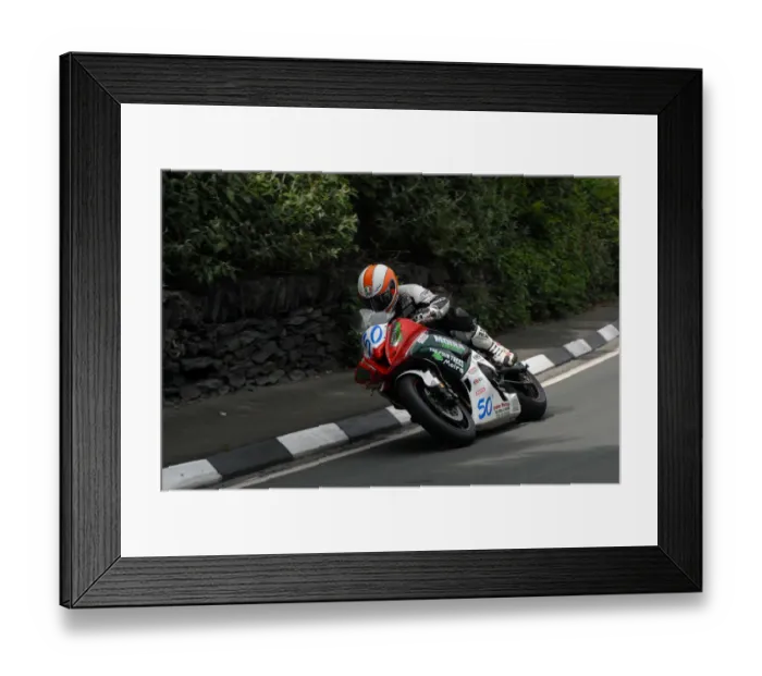 Framed Print : Andrew Neill (Yamaha) 2009 Supersport TT Framed Print : Andrew Neill (Yamaha) 2009 Supersport TT