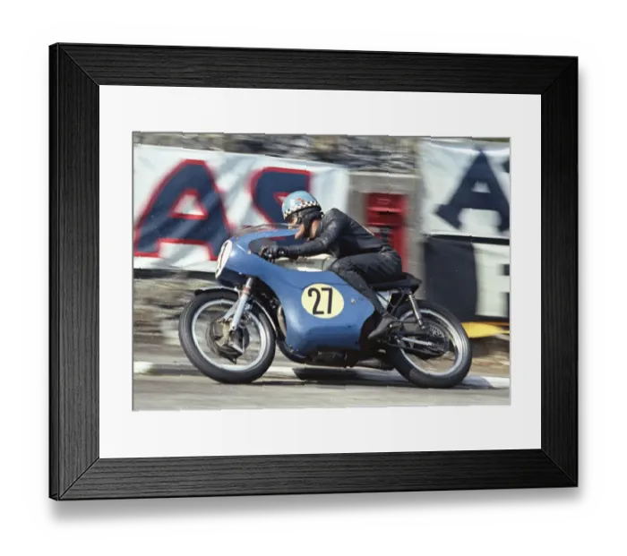 Framed Print : Jack Findlay (McIntyre Matchless) 1966 Senior TT Framed Print : Jack Findlay (McIntyre Matchless) 1966 Senior TT