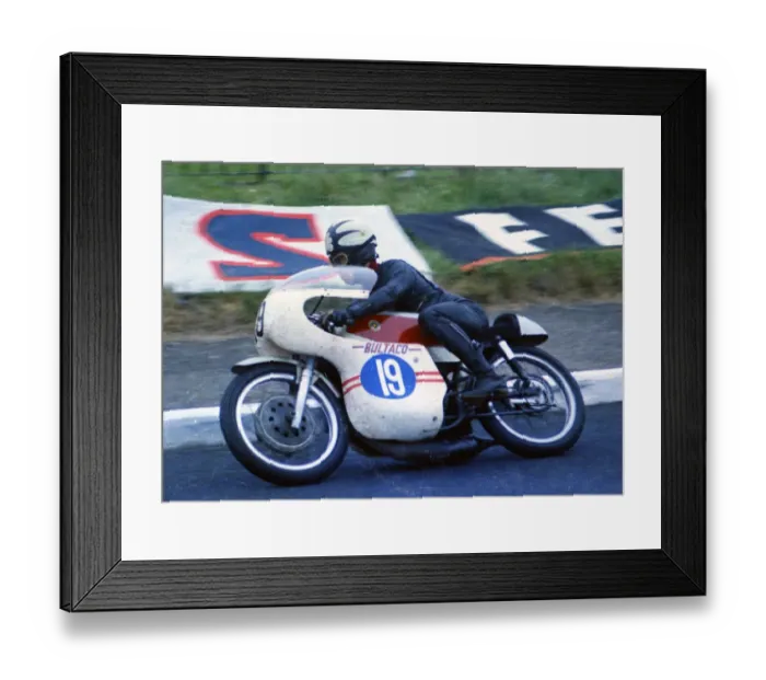 Framed Print : Tommy Robb (Bultaco) 1968 Junior TT Framed Print : Tommy Robb (Bultaco) 1968 Junior TT