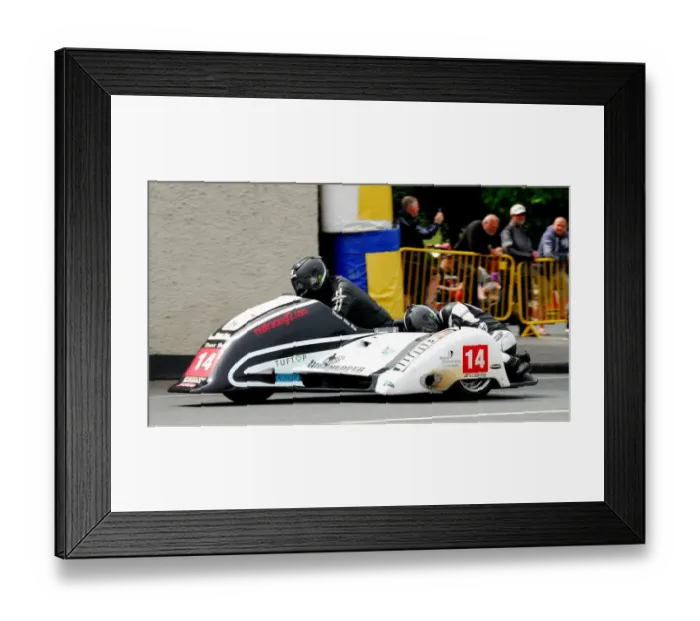 Framed Print : Wayne Lockey & Kenny Cole (Ireson Honda) 2018 Sidecar TT Framed Print : Wayne Lockey & Kenny Cole (Ireson Honda) 2018 Sidecar TT