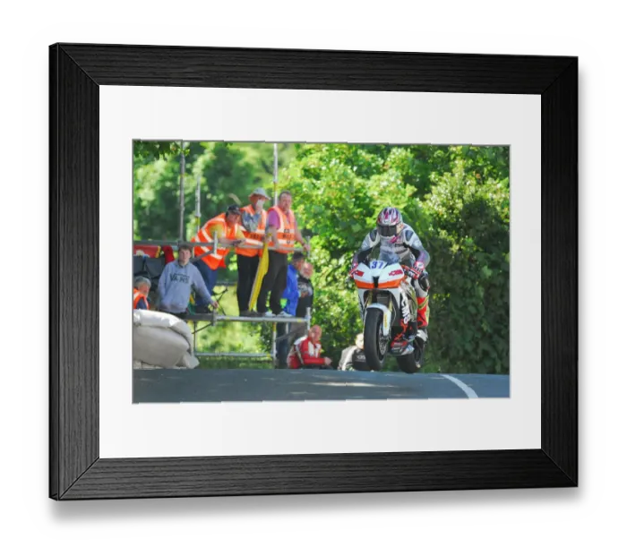 Framed Print : Dan Cooper (Honda) 2018 Supersport TT Framed Print : Dan Cooper (Honda) 2018 Supersport TT