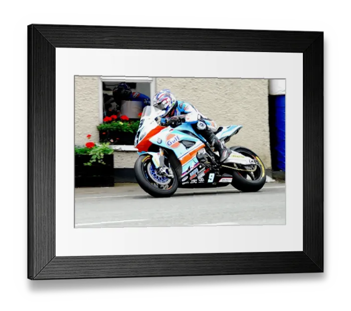 Framed Print : David Johnson (BMW) 2018 SuperbikeTT Framed Print : David Johnson (BMW) 2018 SuperbikeTT