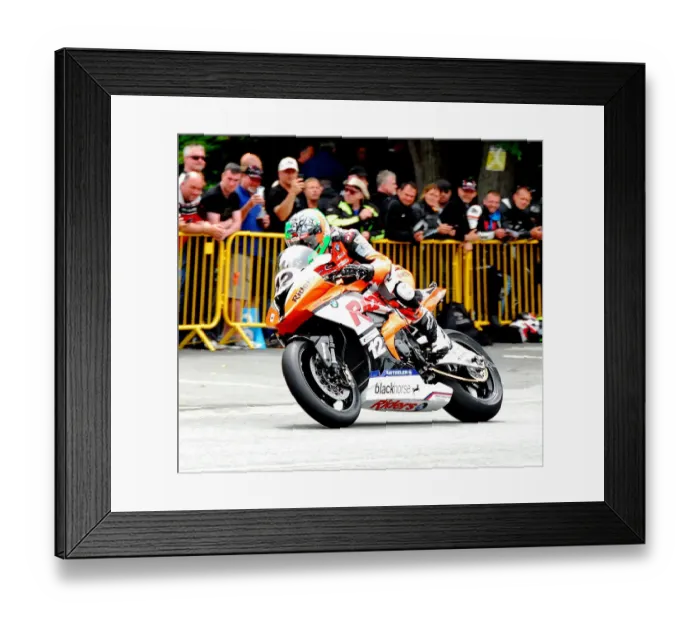 Framed Print : Martin Jessopp (BMW) 2018 SuperbikeTT Framed Print : Martin Jessopp (BMW) 2018 SuperbikeTT