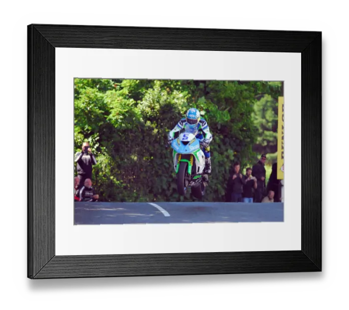 Framed Print : Dean Harrison (Kawasaki) 2018 Supersport TT Framed Print : Dean Harrison (Kawasaki) 2018 Supersport TT