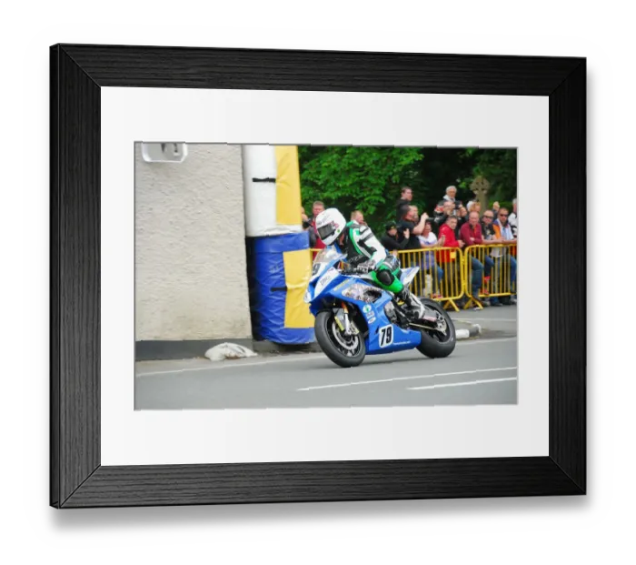 Framed Print : David Jackson (BMW) 2018 Superbike TT Framed Print : David Jackson (BMW) 2018 Superbike TT