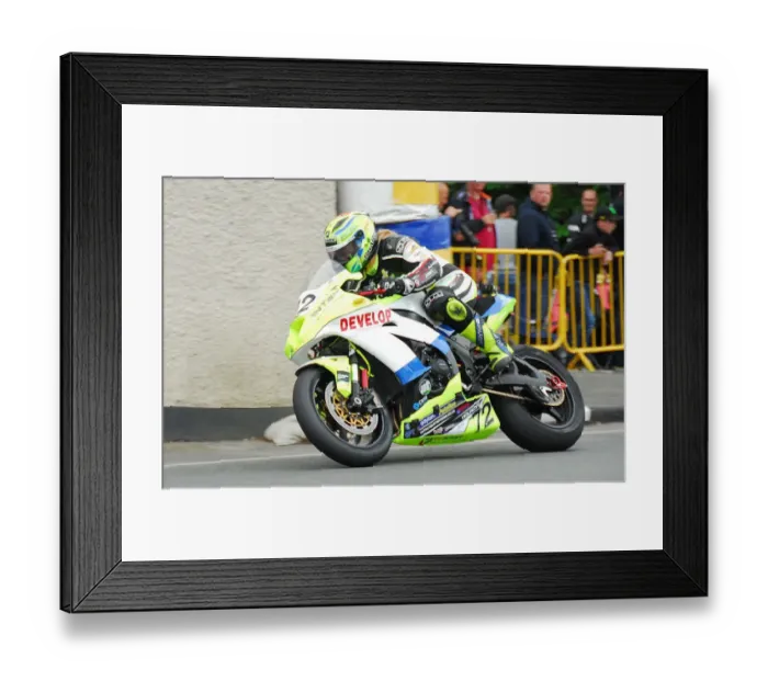 Framed Print : Josh Daley (Kawasaki) 2018 Superbike TT Framed Print : Josh Daley (Kawasaki) 2018 Superbike TT
