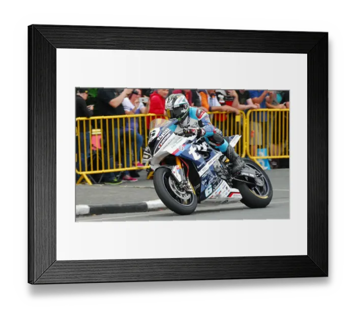 Framed Print : Michael Dunlop (BMW) 2018 Superbike TT Framed Print : Michael Dunlop (BMW) 2018 Superbike TT