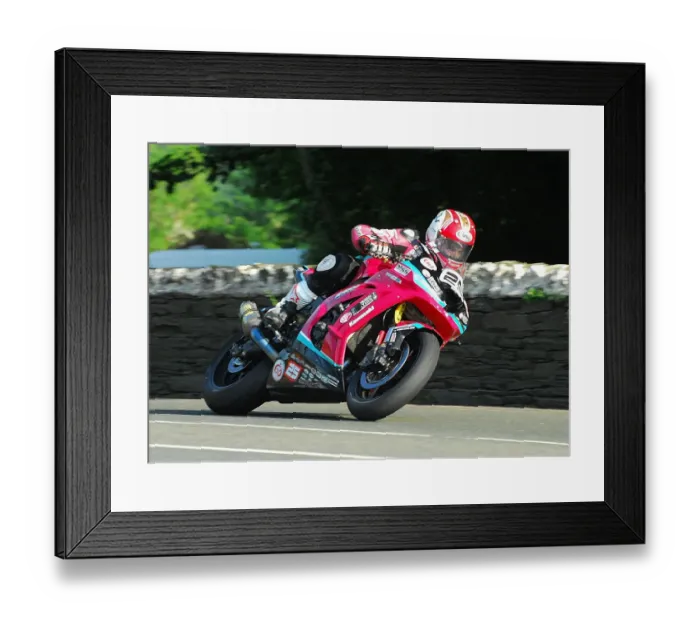 Framed Print : James Cowton (Kawasaki) 2018 Superbike TT