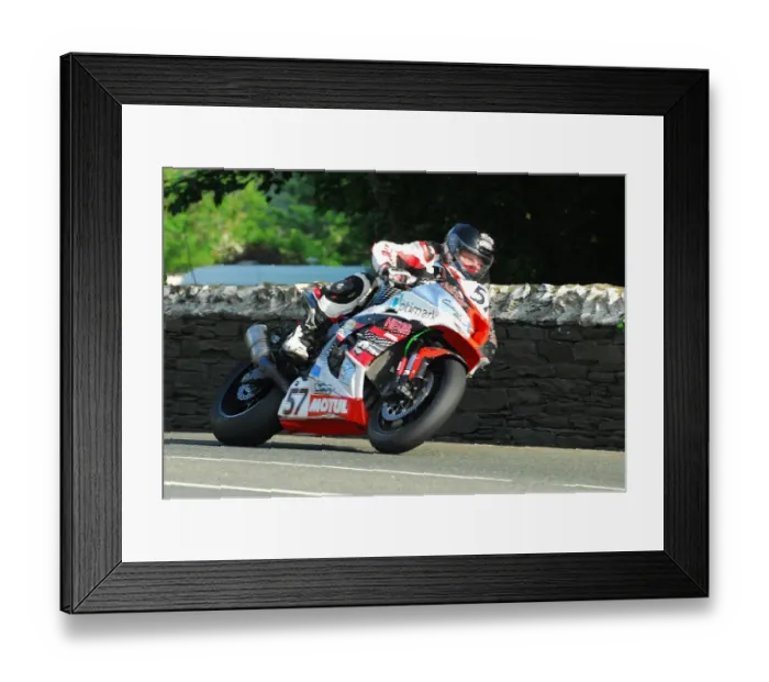 Framed Print : Fabrice Miguet (Kawasaki) 2018 Superbike TT Framed Print : Fabrice Miguet (Kawasaki) 2018 Superbike TT