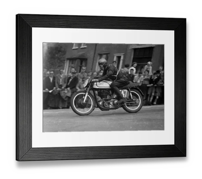 Framed Print : Wilf Billington (Norton) 1952 Senior TT Framed Print : Wilf Billington (Norton) 1952 Senior TT