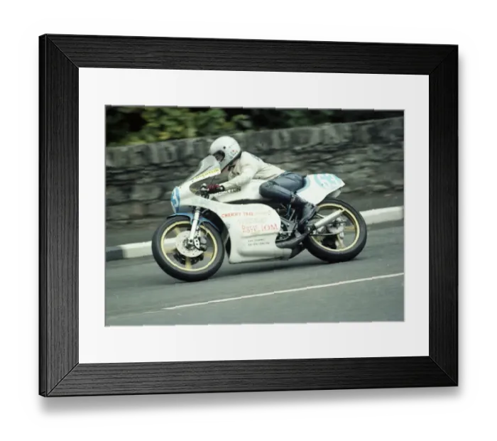 Framed Print : Damian Fairhurst (Yamaha) 1982 Newcomers Manx Grand Prix Framed Print : Damian Fairhurst (Yamaha) 1982 Newcomers Manx Grand Prix