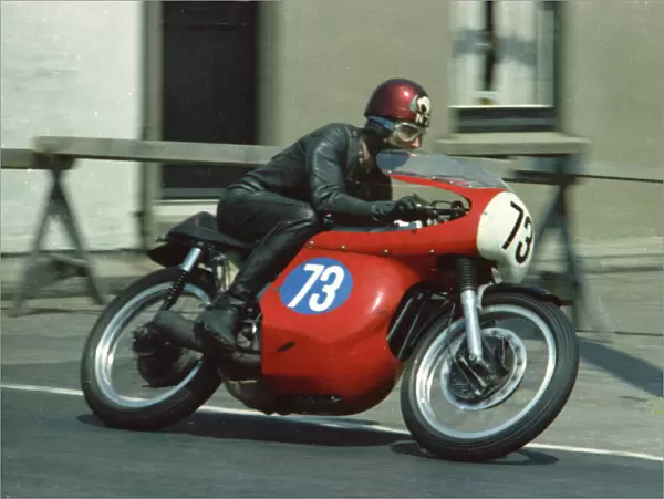Ray Breingan (Norton) 1967 Junior TT