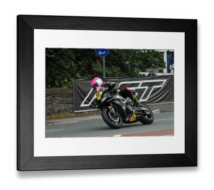Framed Print : Dean Osborne (Honda) 2015 Senior Manx Grand Prix Framed Print : Dean Osborne (Honda) 2015 Senior Manx Grand Prix