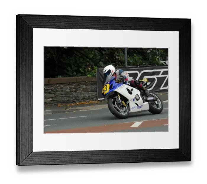Framed Print : David Taylor (Suzuki) 2015 Senior Manx Grand Prix Framed Print : David Taylor (Suzuki) 2015 Senior Manx Grand Prix