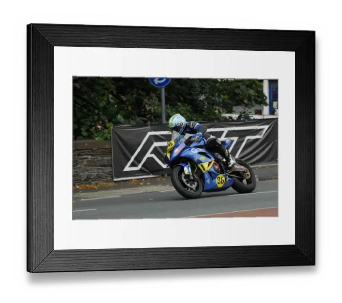 Framed Print : Christian Slater (Kawasaki) 2015 Senior Manx Grand Prix Framed Print : Christian Slater (Kawasaki) 2015 Senior Manx Grand Prix